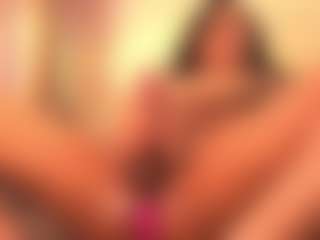 Chloe-Cherry21's Live Sex Cam Show