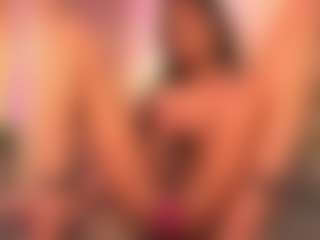 Chloe-Cherry21's Live Sex Cam Show