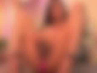 Chloe-Cherry21's Live Sex Cam Show