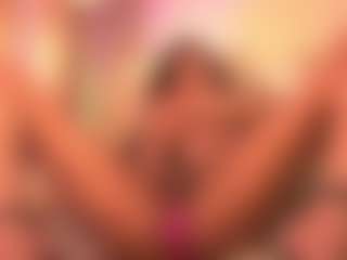 Live cam show with Chloe-Cherry21 - Orgasm on Camsoda
