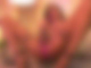 Chloe-Cherry21's Live Sex Cam Show