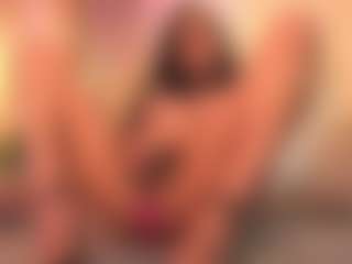 Chloe-Cherry21's Live Sex Cam Show