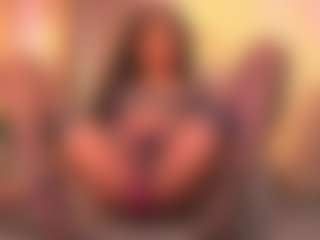 Chloe-Cherry21's Live Sex Cam Show