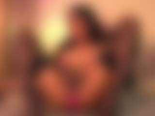 Chloe-Cherry21's Live Sex Cam Show