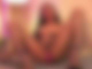 Chloe-Cherry21's Live Sex Cam Show