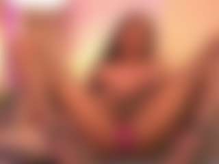 Chloe-Cherry21's Live Sex Cam Show