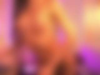 Chloe-Cherry21's Live Sex Cam Show