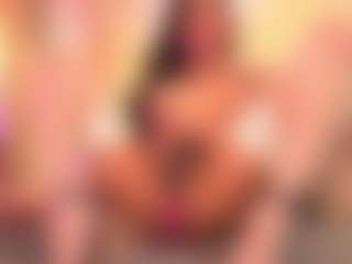 Chloe-Cherry21's Live Sex Cam Show