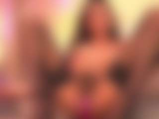 Chloe-Cherry21's Live Sex Cam Show