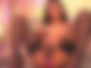 Chloe-Cherry21's Live Sex Cam Show