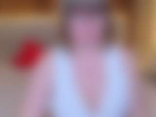 Live cam show with ZannaDreil - Tittyfuck on Camsoda