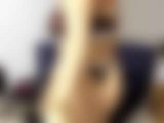 Live cam show with afrodita-martinez - Butt Plug on Camsoda