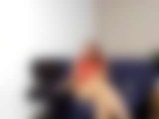 Live cam show with afrodita-martinez - Butt Plug on CamwithHer