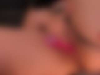 Live cam show with Amber Farrell - Teen (18+) on live18s.com