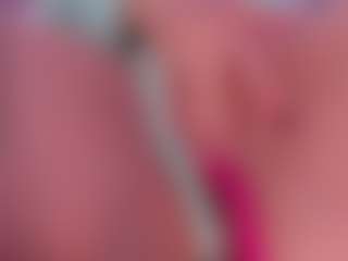 Live cam show with Amber Farrell - Fingering on sexytreat.net