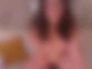 Live cam show with Amber Farrell - Full Nudity on CamSodaAdn