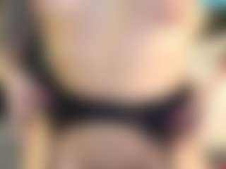 AugustineMagnet MILF webcam performer live streaming