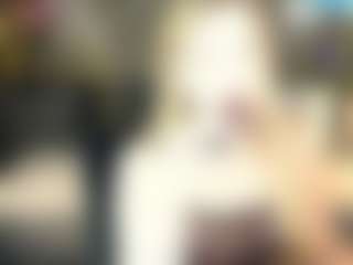 AugustineMagnet MILF webcam performer live streaming