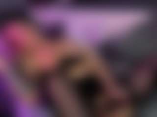 AugustineMagnet MILF webcam performer live streaming