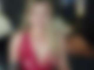 Live cam show with AugustineMagnet - Skinny MILF on https://playwithruby.com