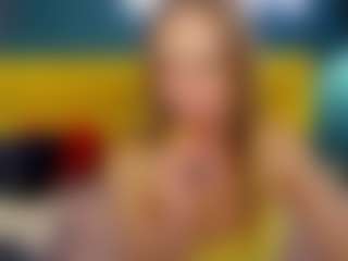 Live cam show with DianaGarrett - Cute on Streamer API