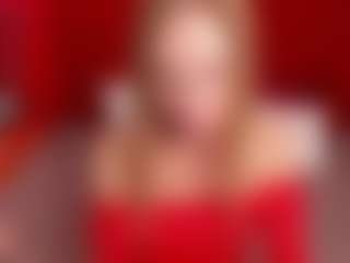 Live cam show with DianaGarrett - Oil on Milfs Live