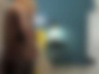 Live cam show with DianaGarrett - Blonde Hair on fuck-show.com