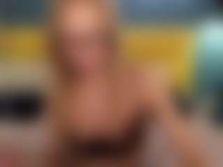 Live cam show with DianaGarrett - Nipple Piercings on slutload