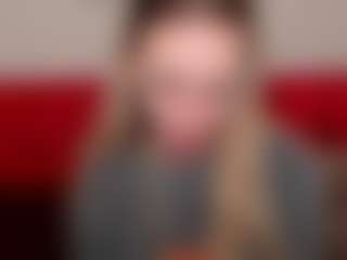 Show en direct avec DianaGarrett - Nipple Piercings sur Camsoda