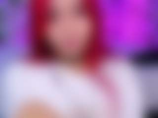 Live cam show with Emmaevanns - Red Hair Lush on xxxlivecams.org
