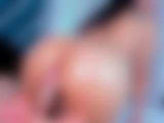 Live cam show with trina-cam - Fingers on Fit Hotties
