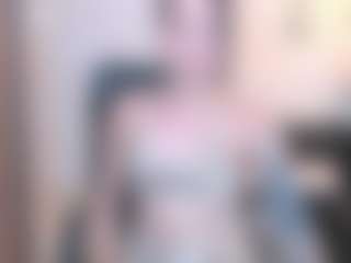 Live cam show with Xiimena22love - Tease on madthumbs