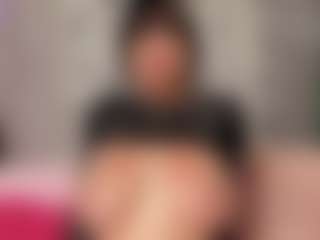 Adela26's Live Sex Cam Show