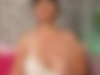 Adela26's Live Sex Cam Show