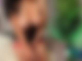 Adela26's Live Sex Cam Show