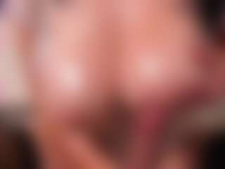Adela26's Live Sex Cam Show
