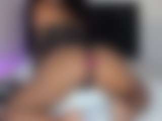 AfricaBell's Live Sex Cam Show