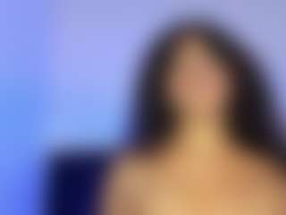 Live cam show with AfricaBell - Athletic Public on sexylive.show