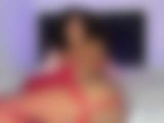 Live cam show with AfricaBell - Camel Toe on Milfs Live