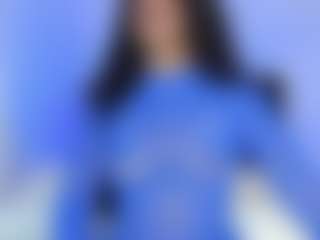 Live-Cam-Show mit AfricaBell - Bikini auf Camsoda