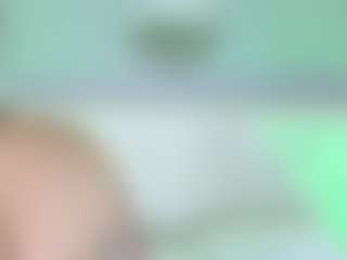 NanaOsaky's Live Sex Cam Show