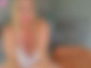 Tunderosee's Live Sex Cam Show