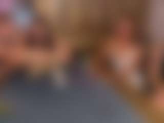 Tunderosee's Live Sex Cam Show