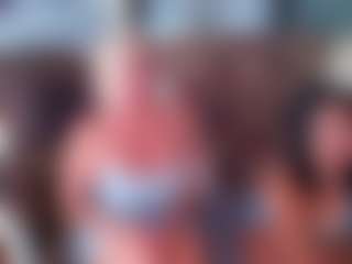 Live cam show with Tunderosee - Blonde Hair on Dolls Live