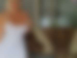 Live cam show with Tunderosee - Lingerie on StripNow