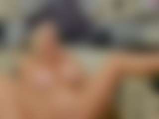 Tunderosee's Live Sex Cam Show