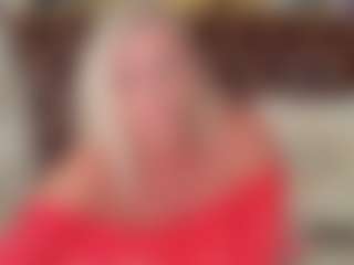 Live cam show with Tunderosee - Blue Eyes on TeamSkeetLive