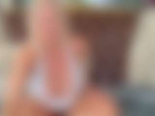 Tunderosee's Live Sex Cam Show