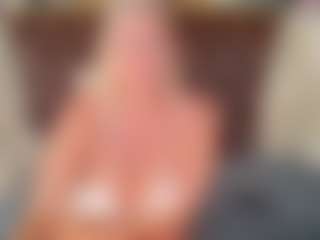 Tunderosee's Live Sex Cam Show