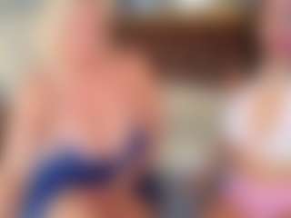 Live cam show with Tunderosee - Blonde Hair on CamSextacy